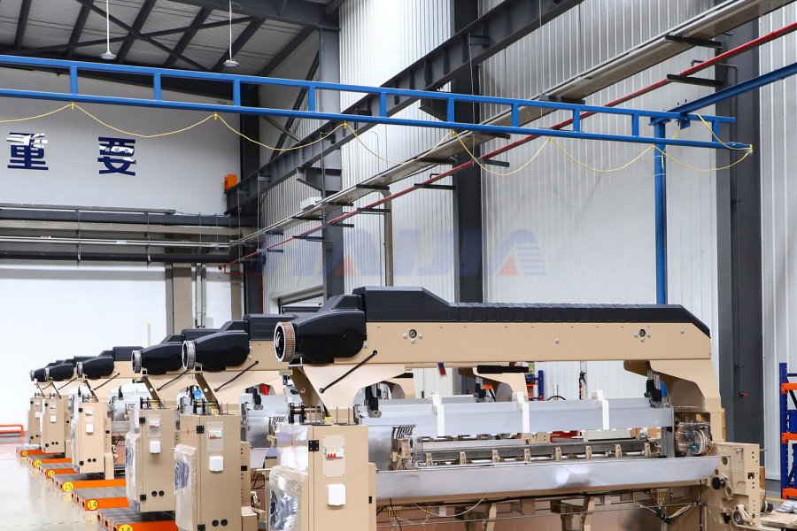 纺机行业全球首个脉动式装配线体
